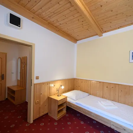 Sport-v-hotel 4* Hrotovice